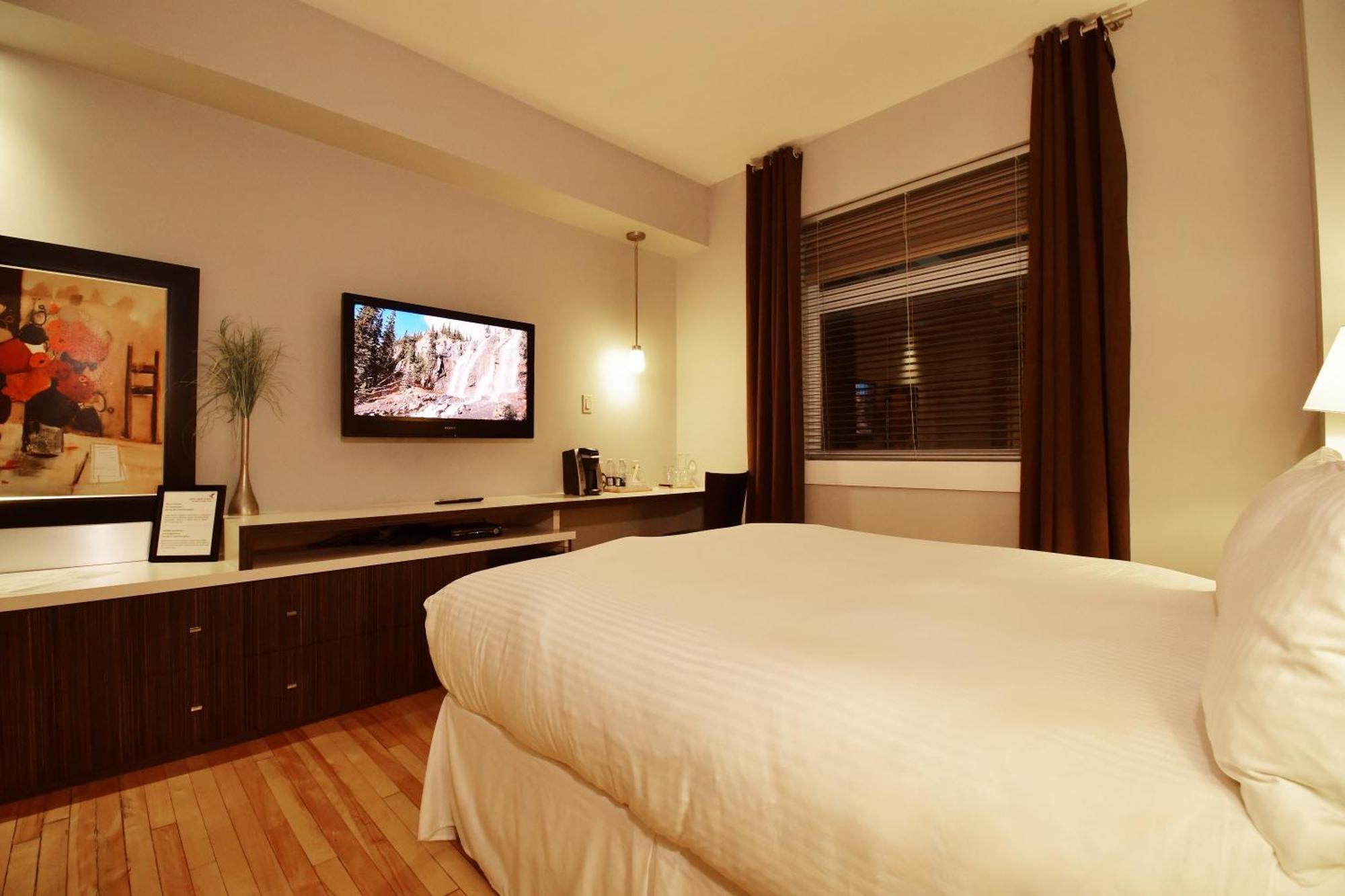 St James Gate By Bower Boutique Hotels Moncton Room photo