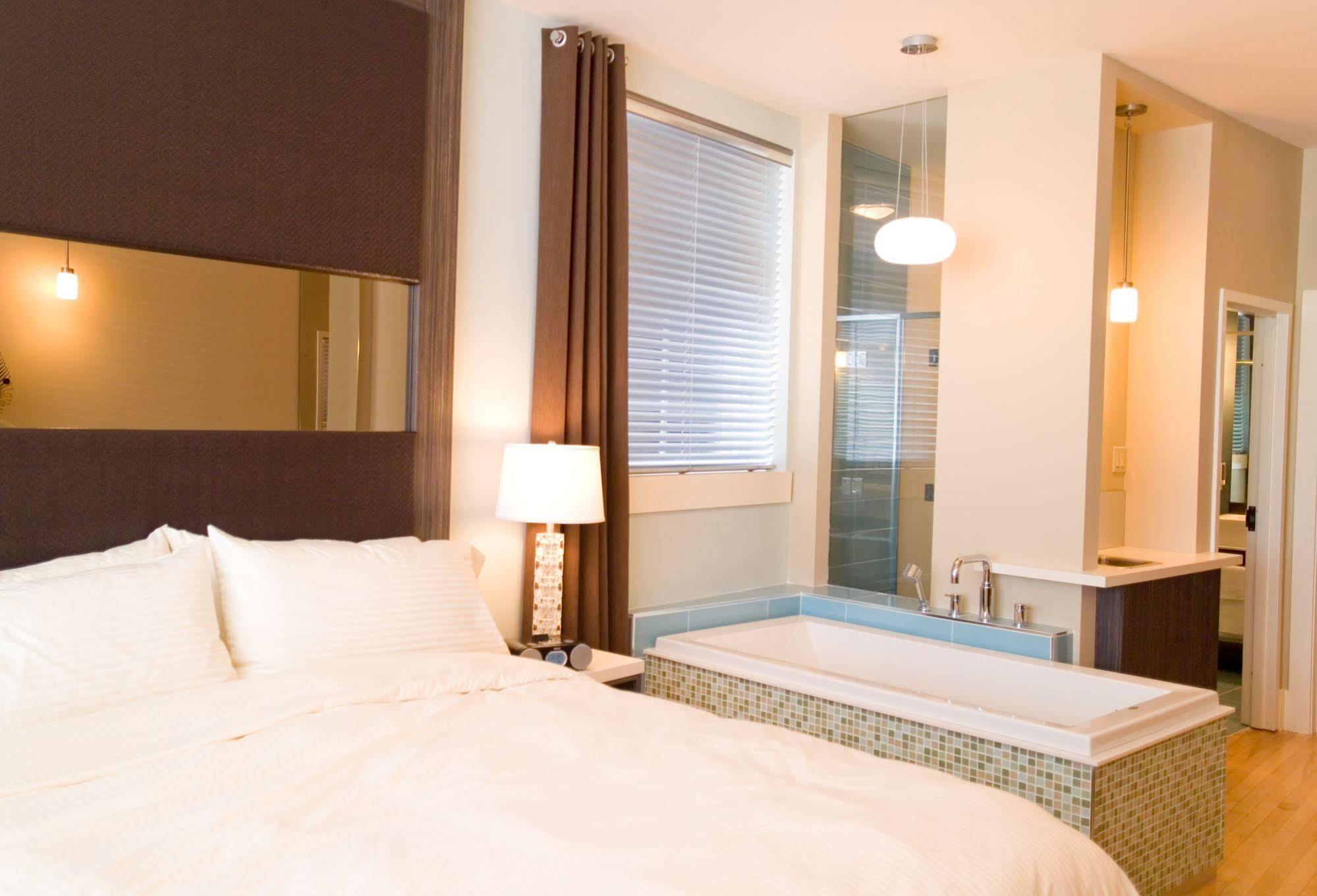 St James Gate By Bower Boutique Hotels Moncton Exterior photo